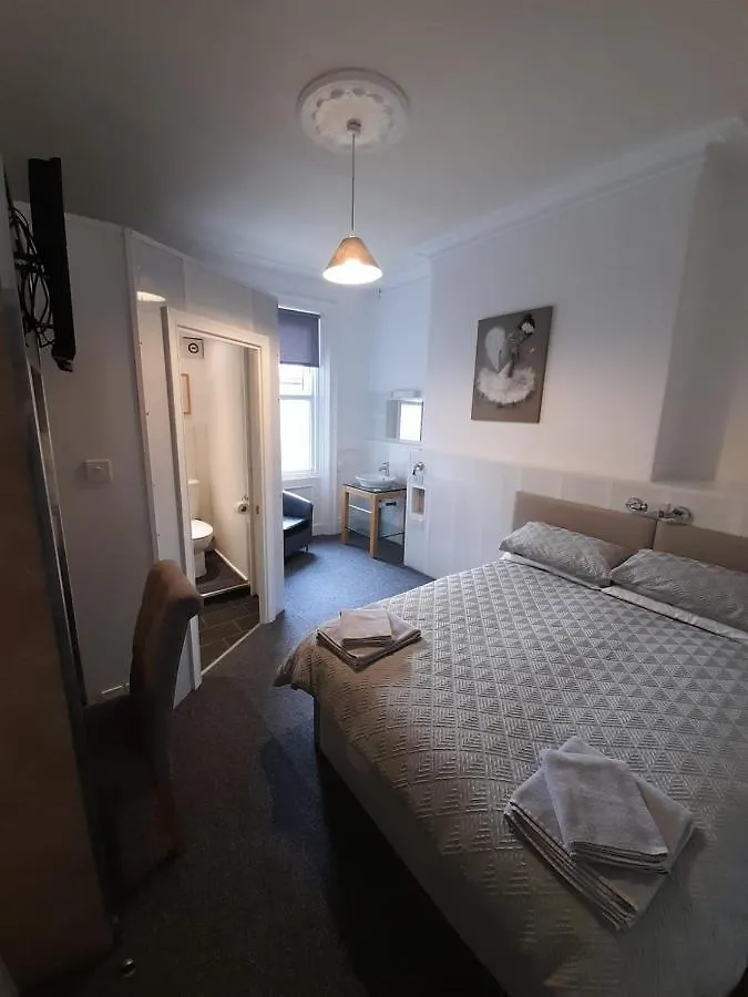 Guest house The Brighton Hotel Newcastle upon Tyne
